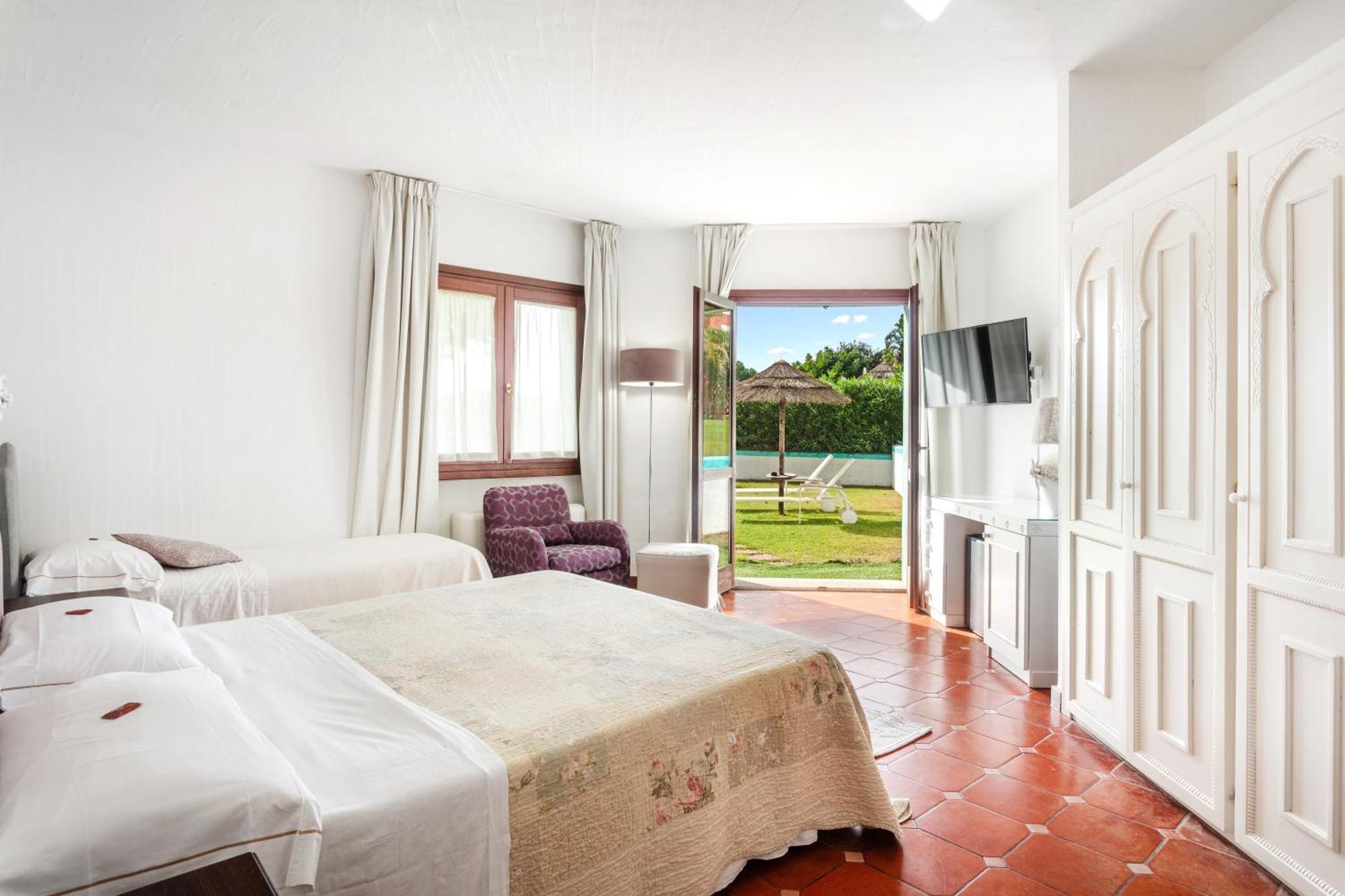 Hotel Stefania Boutique Hotel By The Beach Olbia Exteriér fotografie
