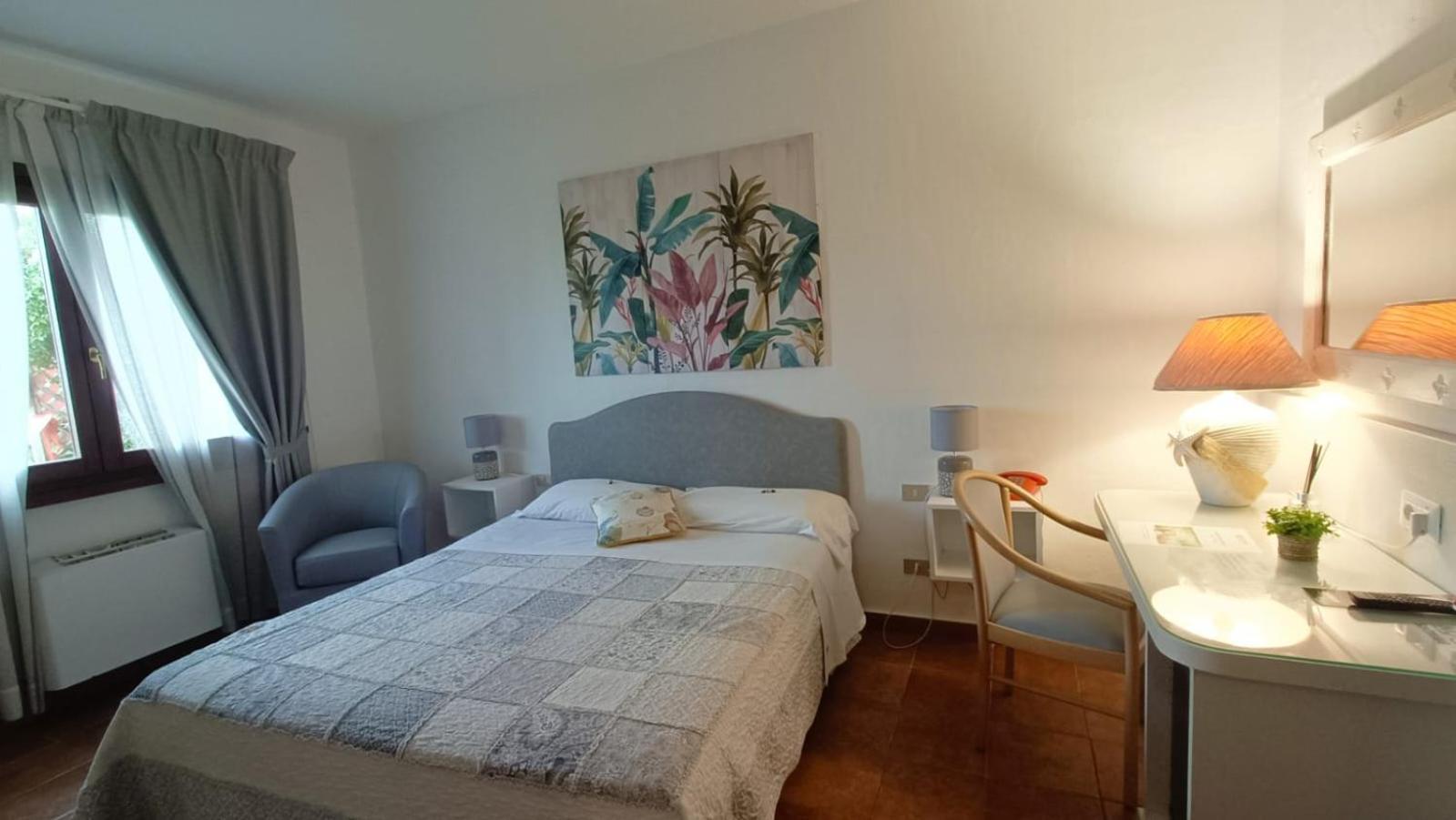 Hotel Stefania Boutique Hotel By The Beach Olbia Exteriér fotografie