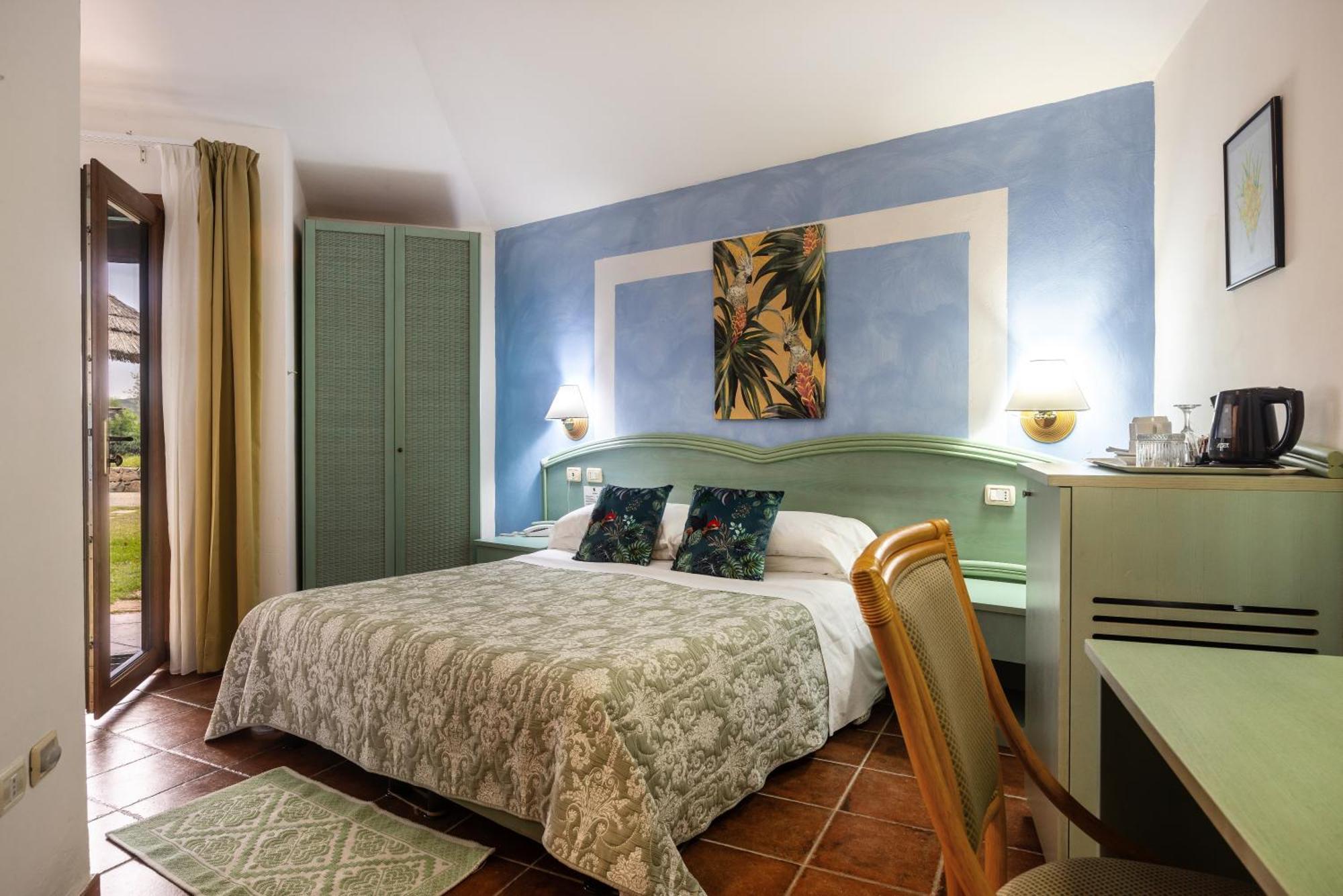 Hotel Stefania Boutique Hotel By The Beach Olbia Exteriér fotografie